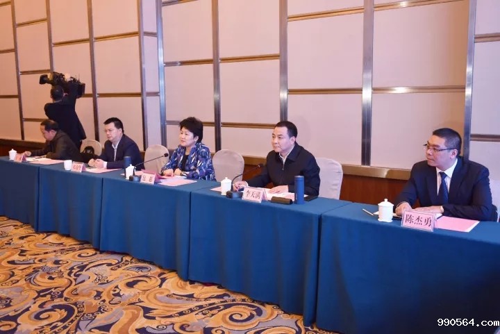 12.webp.jpg 12.webp.jpg