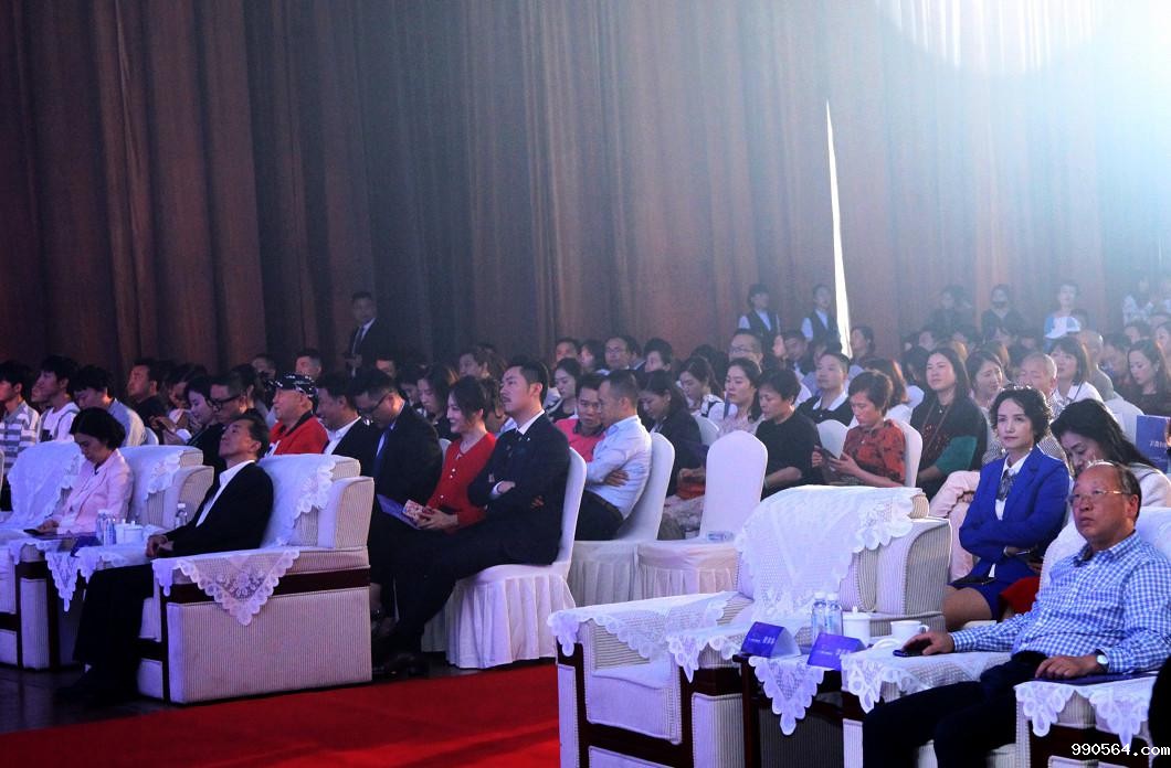 图片3.jpg 图片3.jpg