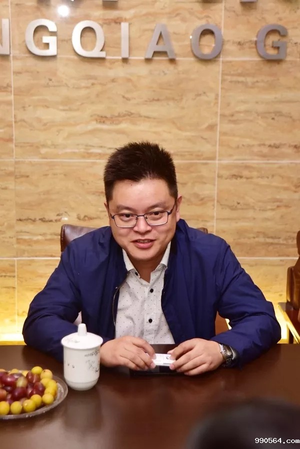 01.webp.jpg 01.webp.jpg