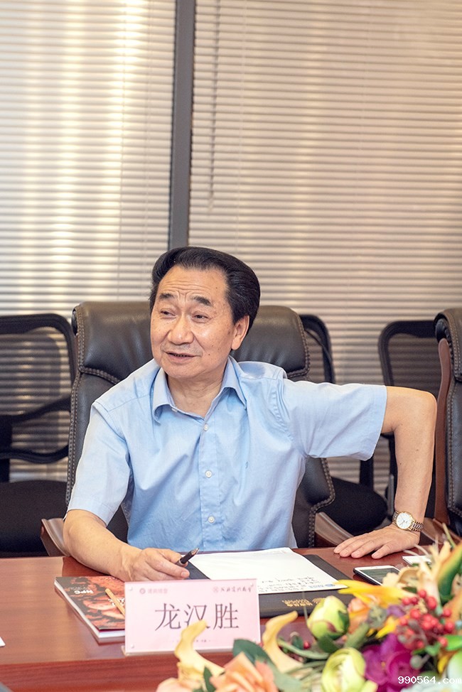 DSC_7015.jpg DSC_7015.jpg