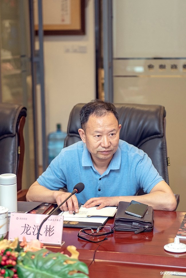 DSC_7030.jpg DSC_7030.jpg