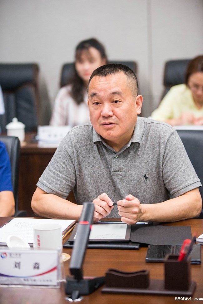 XLG_6268.jpg XLG_6268.jpg