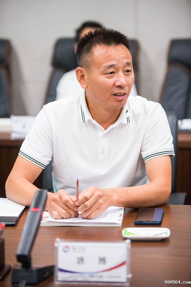 XLG_6230.jpg XLG_6230.jpg